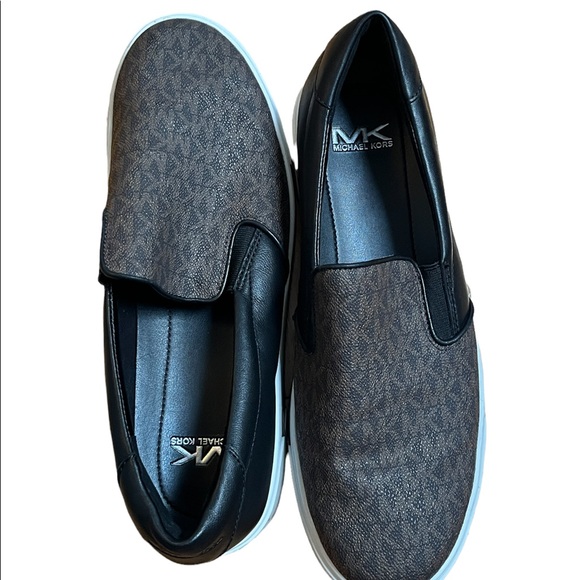 Michael Kors Men’s Logo Monogrammed Slip On Shoes - Picture 2 of 4